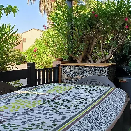 St Cyprien Maison Cosy Proche * סן סיפריאן